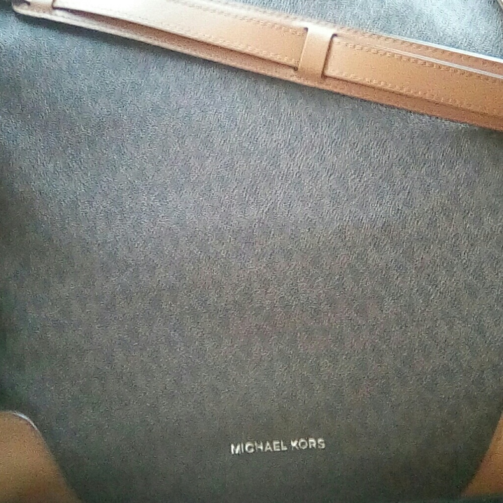 Mk purse